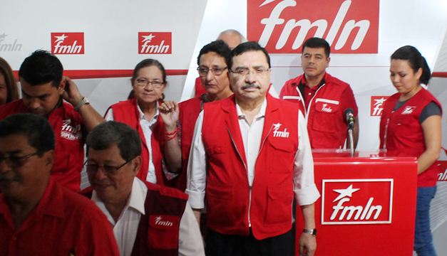 Medardo González critica al Presidente Bukele: “Como si fuera dinero de él, agarró $90 millones y lo repartió entre la población” medardo-gonzalez-critica-al-presidente-bukele-como-si-fuera-dinero-de-el-agarro-90-millones-y-lo-repartio-entre-la-poblacion