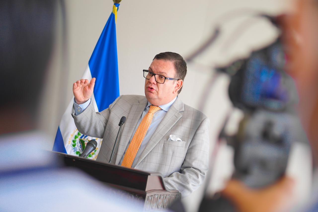 Christian Guevara: El pueblo salvadoreño decide 2024 -2029 christian-guevara-el-pueblo-salvadoreno-decide-2024-2029