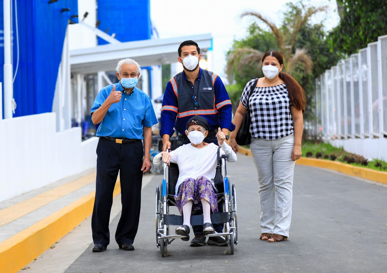 De manera segura y ordenada, más adultos reciben hoy su vacuna para protegerse del COVID19 de-manera-segura-y-ordenada-mas-adultos-reciben-hoy-su-vacuna-para-protegerse-del-covid19