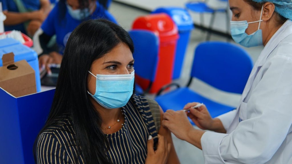 El Salvador acumula más de 3.3 millones de personas vacunadas contra el coronavirus el-salvador-acumula-mas-33-millones-de-personas-vacunadas-contra-el-coronavirus