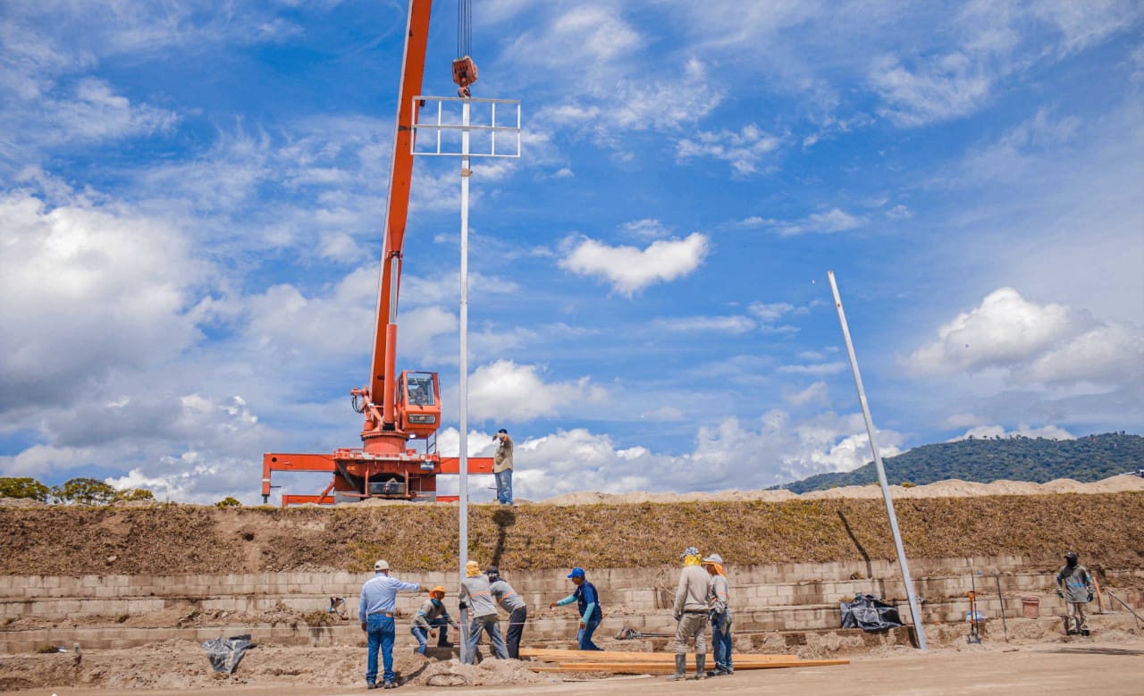 avanza-la-construccion-del-complejo-deportivo-vista-al-lago