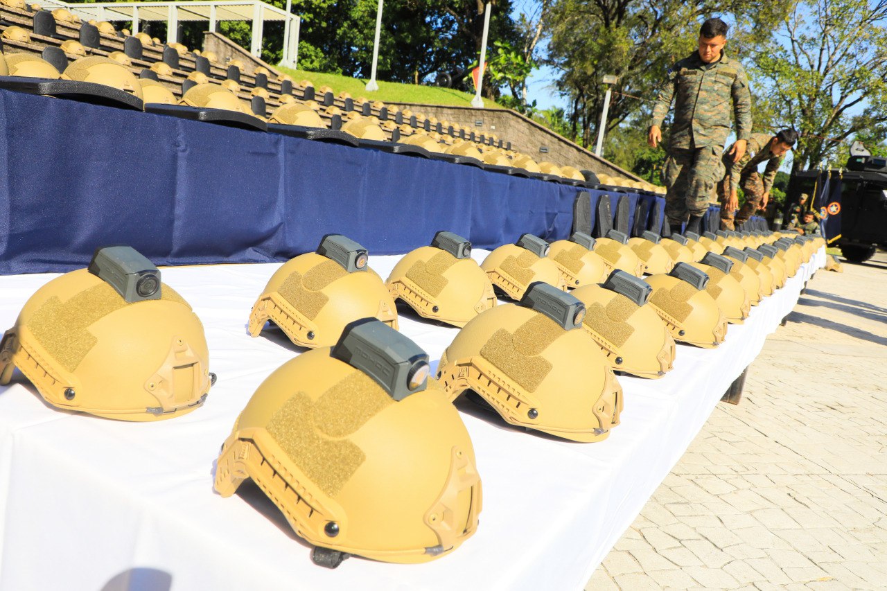 fuerza-armada-recibe-mas-de-3000-equipos-de-proteccion