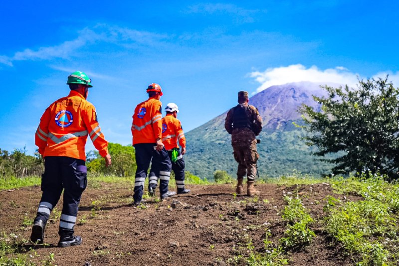Equipos de primera respuesta monitorean actividad del volcán Chaparrastique equipos-de-primera-respuesta-monitorean-actividad-del-volcan-chaparrastique