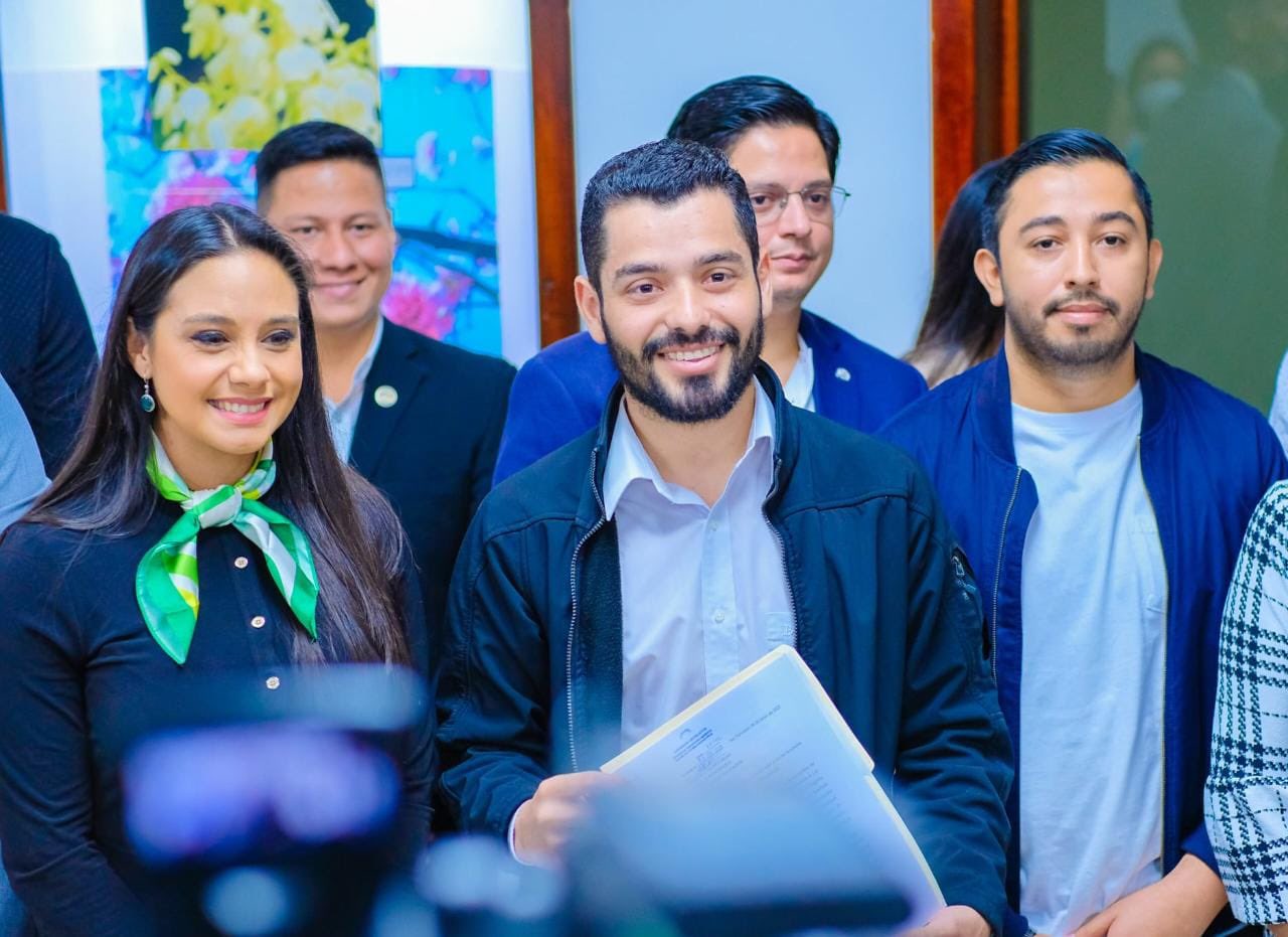 Bancada Cyan impulsa reformas a Ley General de Deportes para que el INDES rija a los Comités Olímpico y Paralímpico bancada-cyan-impulsa-reformas-a-ley-general-de-deportes-para-que-el-indes-rija-a-los-comites-olimpico-y-paralimpico