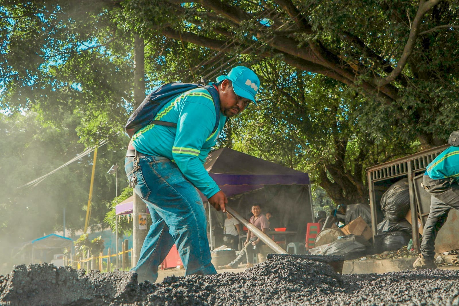 calles-de-antiguo-cuscatlan-continuan-siendo-intervenidas-a-traves-del-plan-nacional-de-bacheo