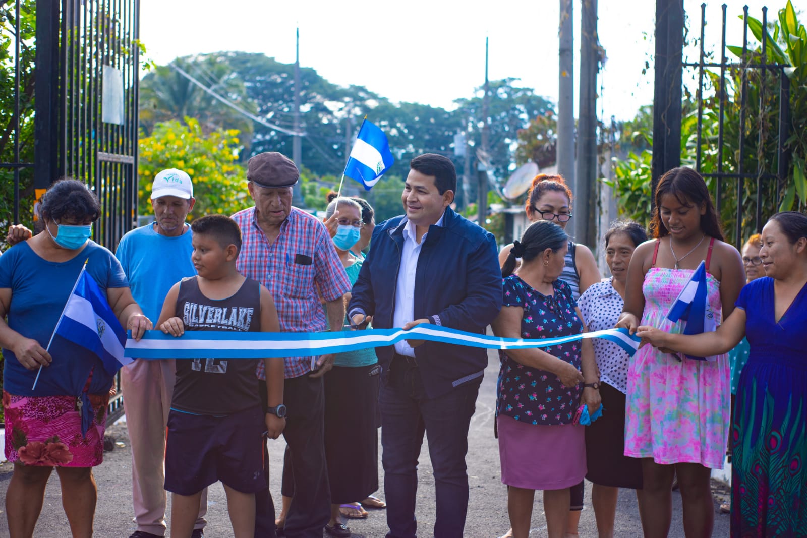 Inauguran calle principal de la comunidad Monte Alegre en Ilopango inauguran-calle-principal-de-la-comunidad-monte-alegre-en-ilopango