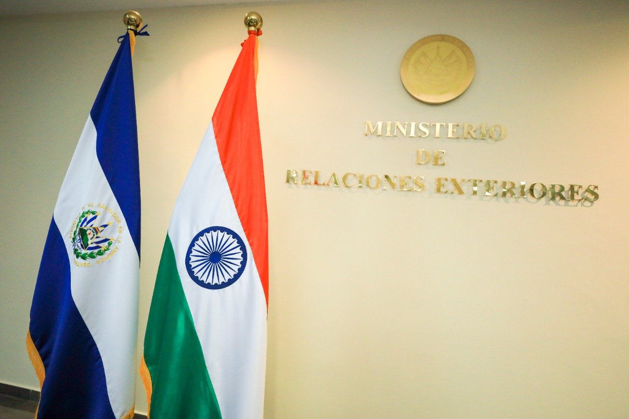 el-salvador-fortalece-relaciones-bilaterales-con-india