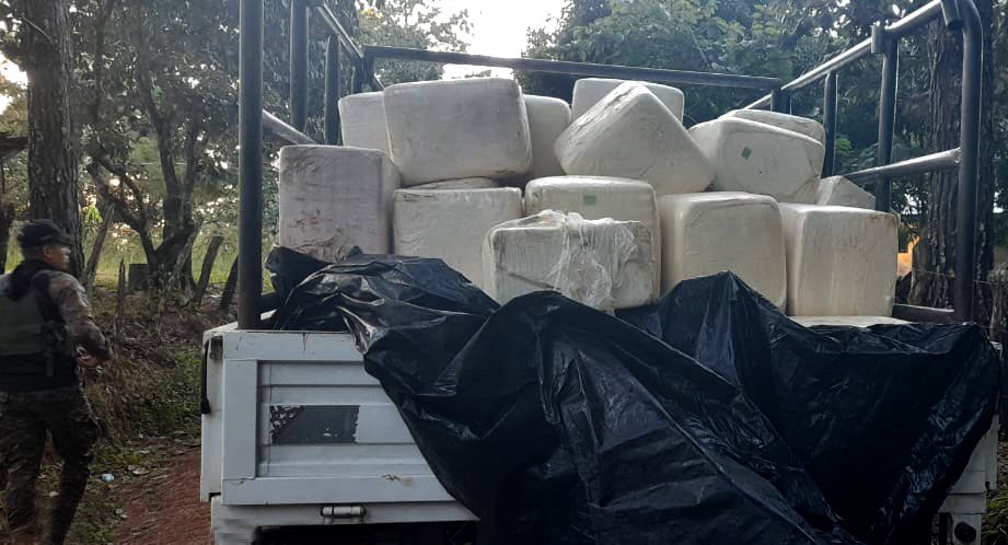 Incautan productos lácteos de contrabando valorados en más de $77 mil incautan-productos-lacteos-de-contrabando-valorados-en-mas-de-77-mil