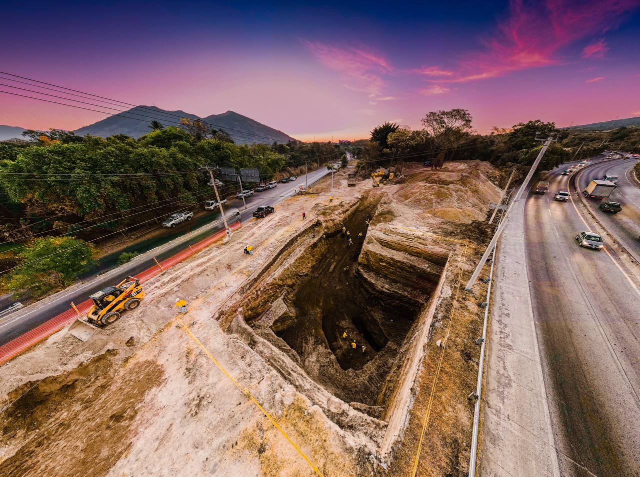 inician-obras-de-proteccion-en-carretera-que-conduce-de-nejapa-a-quezaltepeque