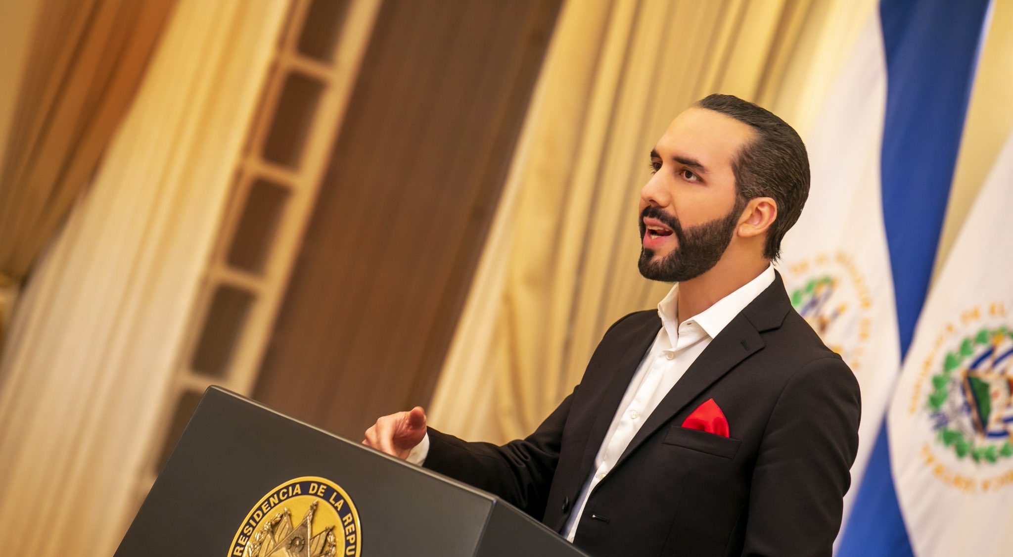 Presidente Bukele: "Los gobernantes deben entender que los problemas no se resuelven por decreto, sino con acciones" presidente-bukele-los-gobernantes-deben-entender-que-los-problemas-no-se-resuelven-por-decreto-sino-con-acciones