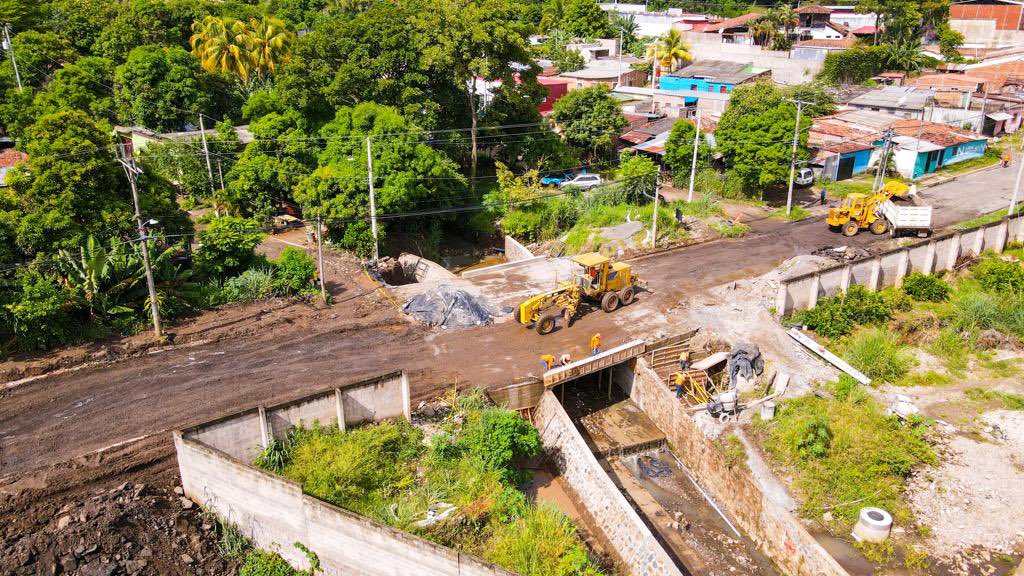 Construcción de bóveda del río El Molino registra un avance del 65% construccion-de-boveda-del-rio-el-molino-registra-un-avance-del-65