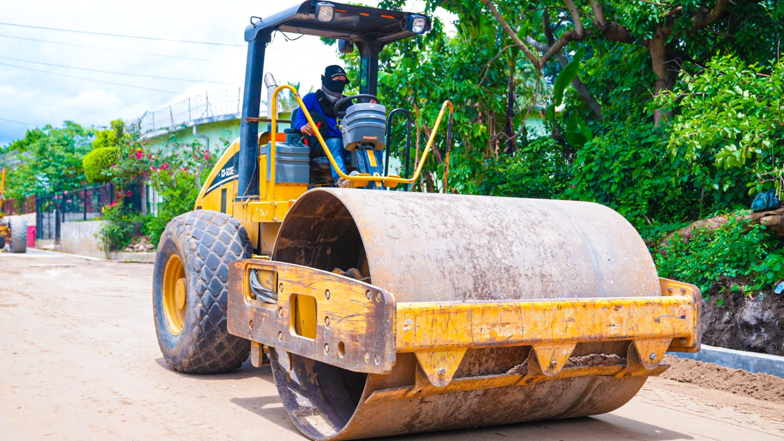 megaproyecto-vial-en-santa-ana-registra-un-70-de-avance