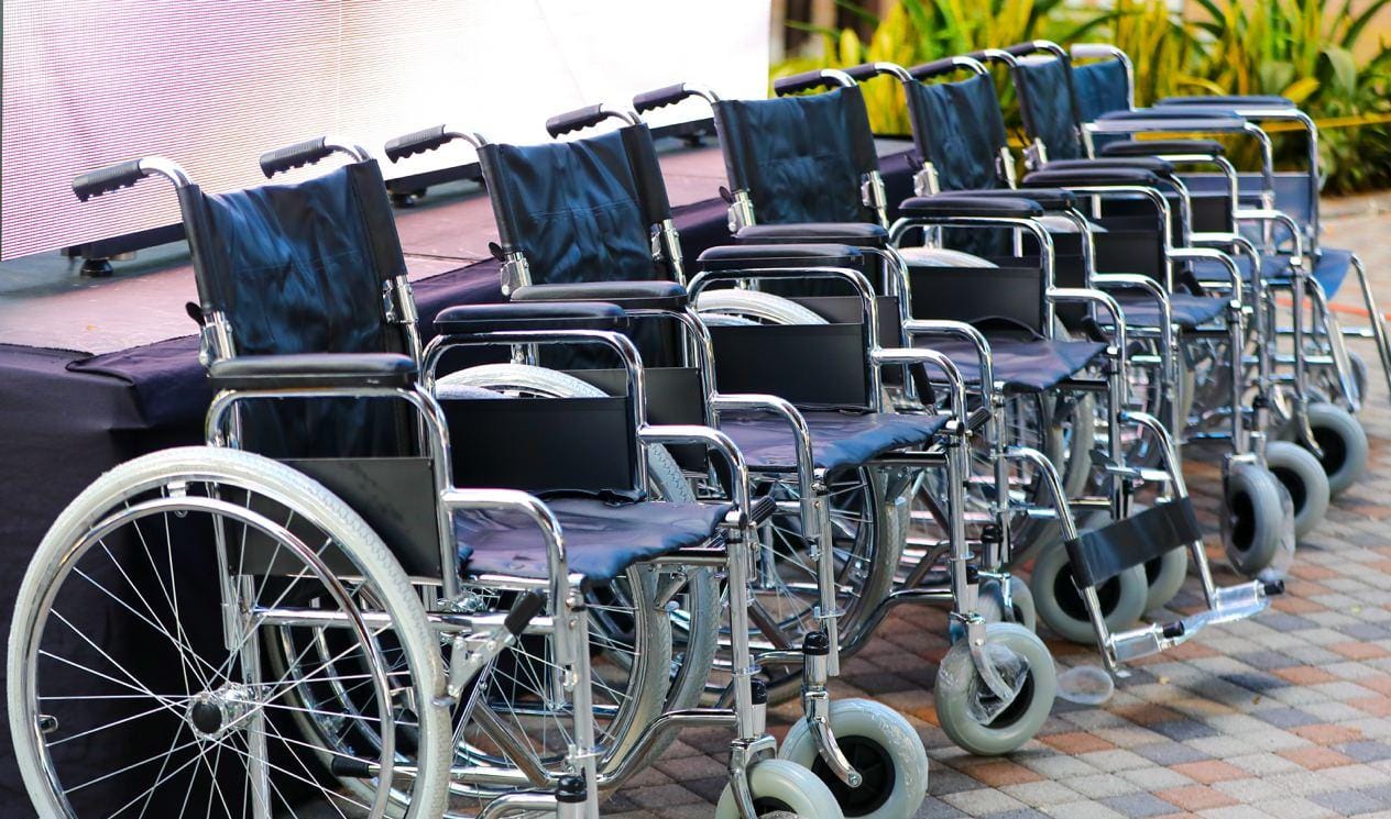 entregan-500-sillas-de-ruedas-a-personas-con-discapacidad-de-san-salvador