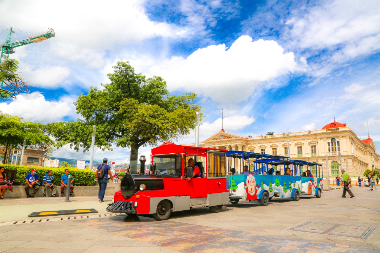 Cientos de turistas disfrutan de la nueva edición de SivArt cientos-de-turistas-disfrutan-de-la-nueva-edicion-de-sivart
