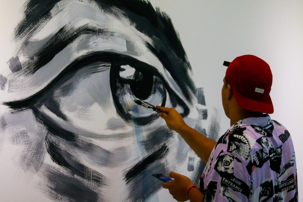 inauguran-exhibicion-sivar-skate-art-en-el-aeropuerto-internacional-de-el-salvador