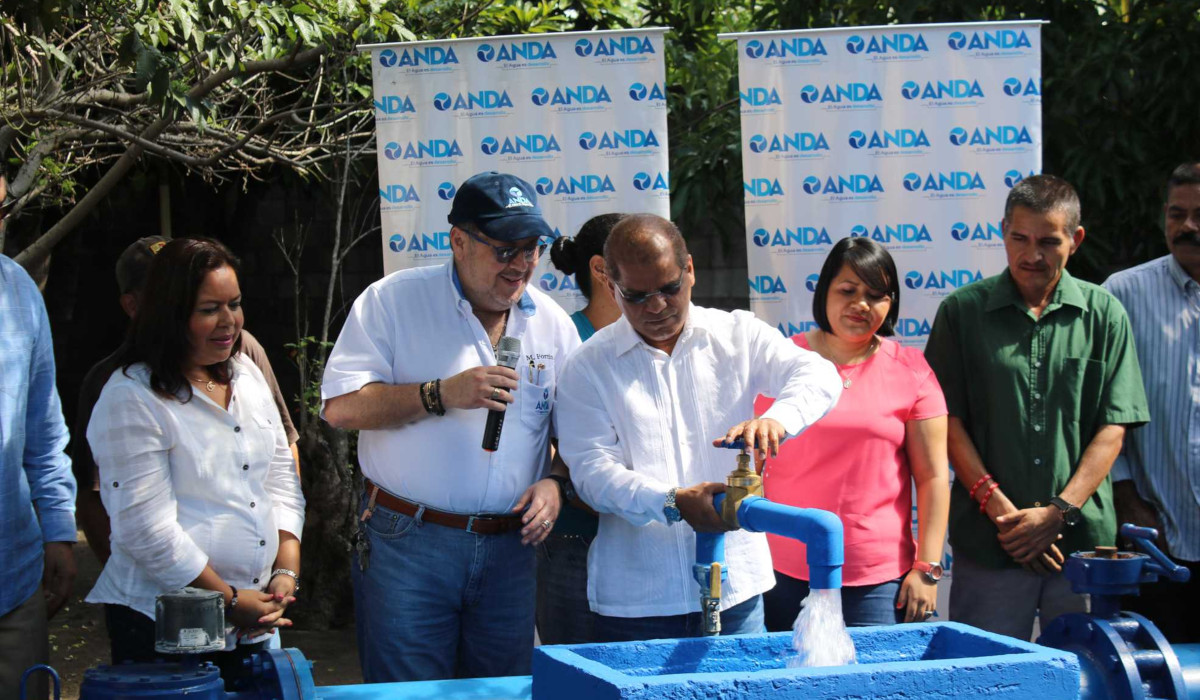 anda-creo-plazas-innecesarias-durante-la-gestion-del-fmln