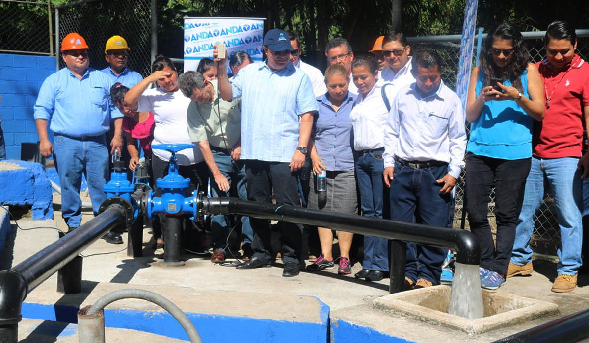ANDA inaugura proyecto falso para desviar atención de deuda millonaria a distribuidoras anda-inaugura-proyecto-falso-para-desviar-atencion-de-deuda-millonaria-a-distribuidoras
