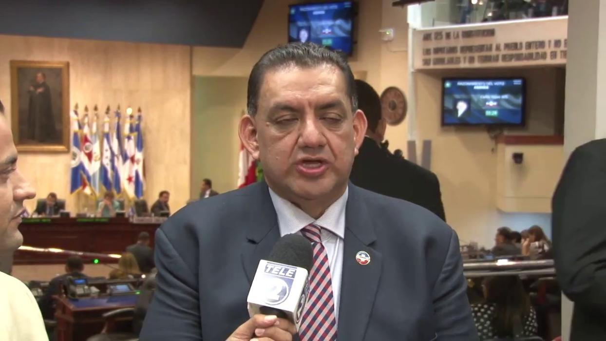 diputado-de-arena-partido-que-favorecio-pandilleros-pide-respeto-para-la-asamblea