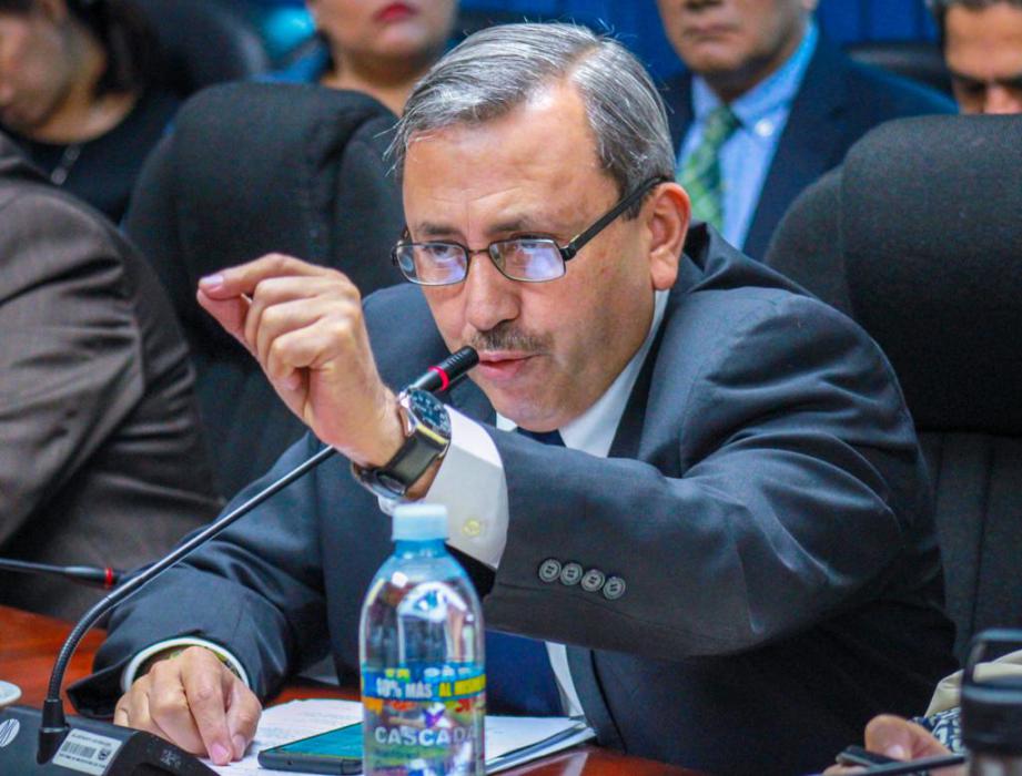 Reyes asegura que Quijano "es una de las personas más queridas de este país" reyes-asegura-que-quijano-es-una-de-las-personas-mas-queridas-de-este-pais