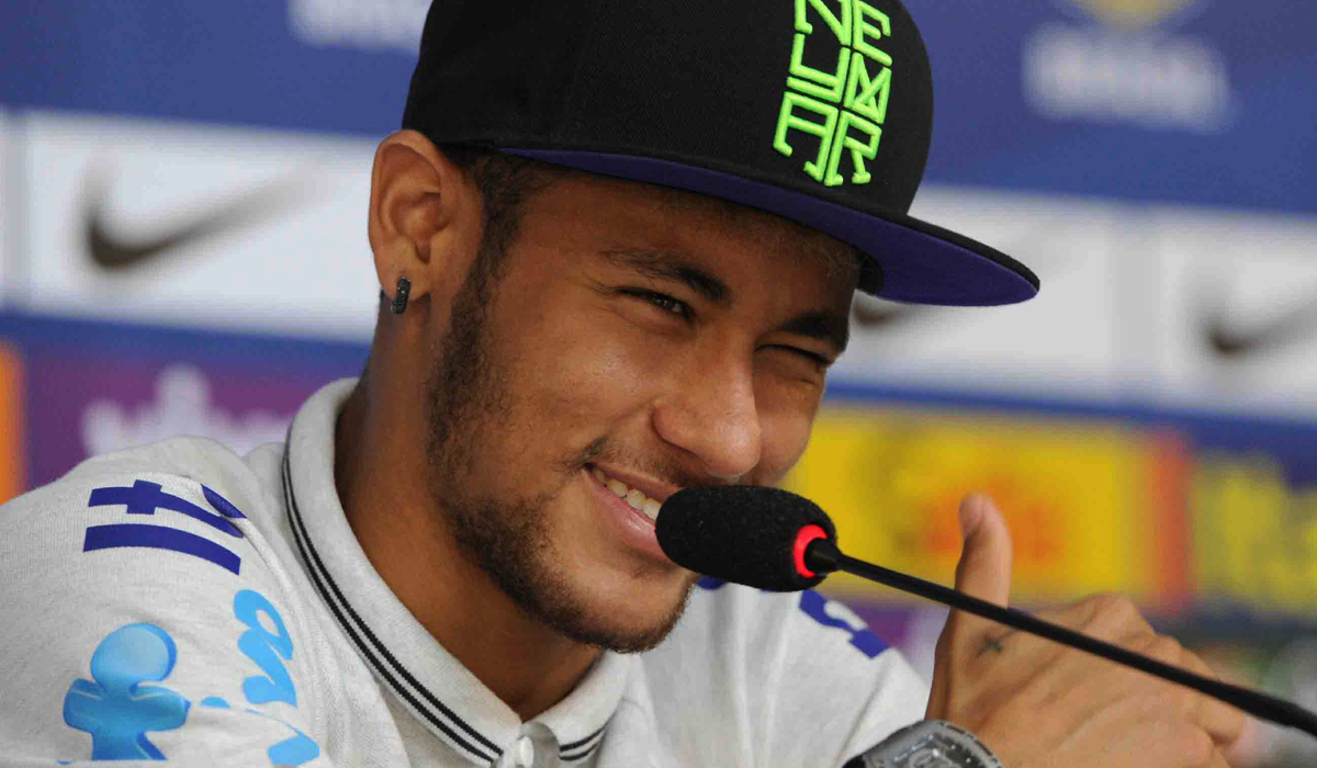 neymar-no-tiene-nada-de-malo-ser-futbolista-y-salir-de-fiesta