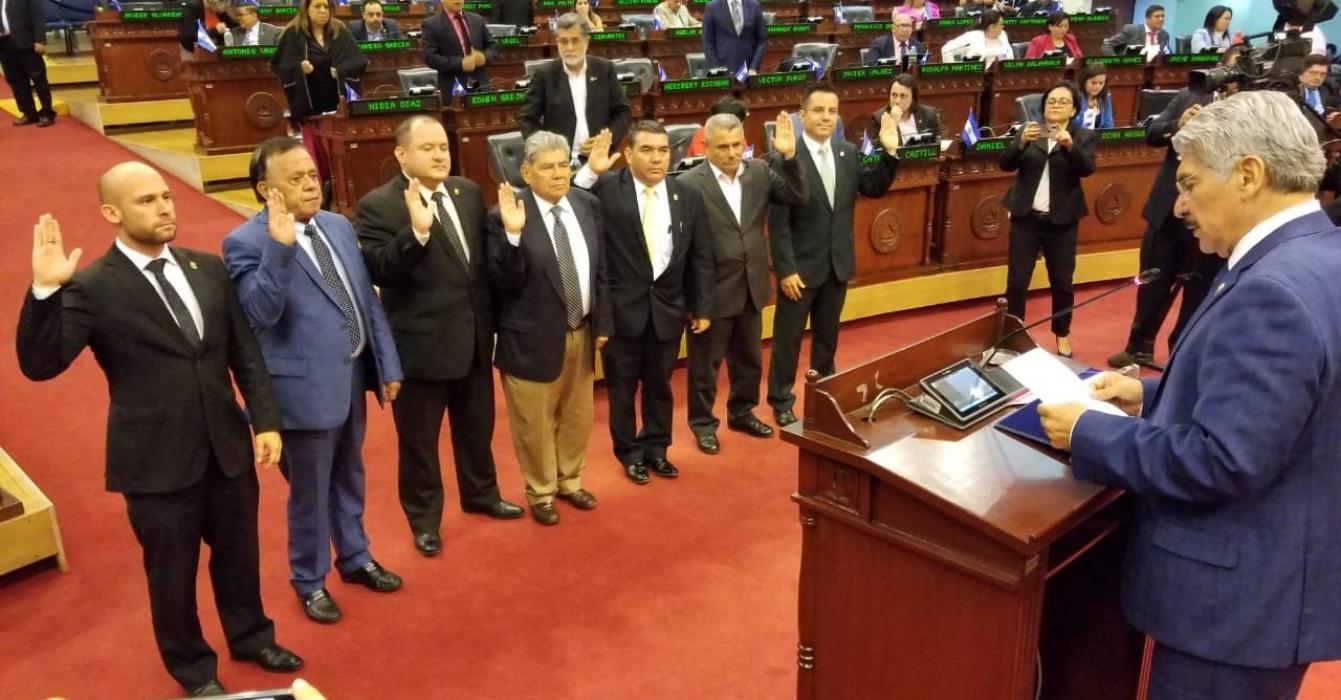 diputados-reconocen-que-comision-contra-carlos-marroquin-es-inconstitucional