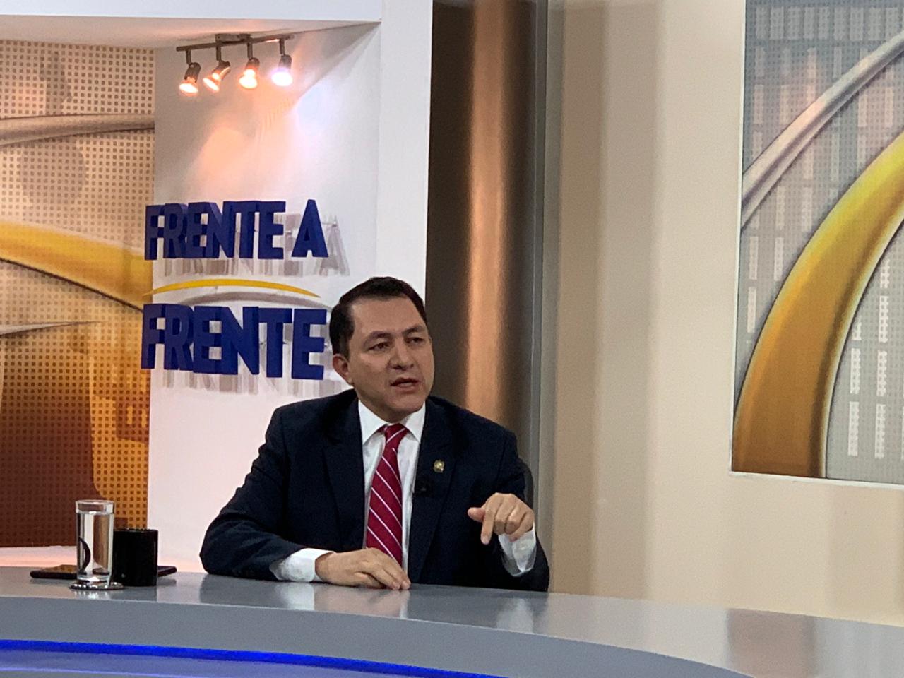 Mientras Ponce alardea que se costea pruebas de COVID19 cada 15 días, el pueblo sigue esperando que declaren emergencia mientras-ponce-alardea-que-se-costea-pruebas-de-covid19-cada-15-dias-el-pueblo-sigue-esperando-que-declaren-emergencia