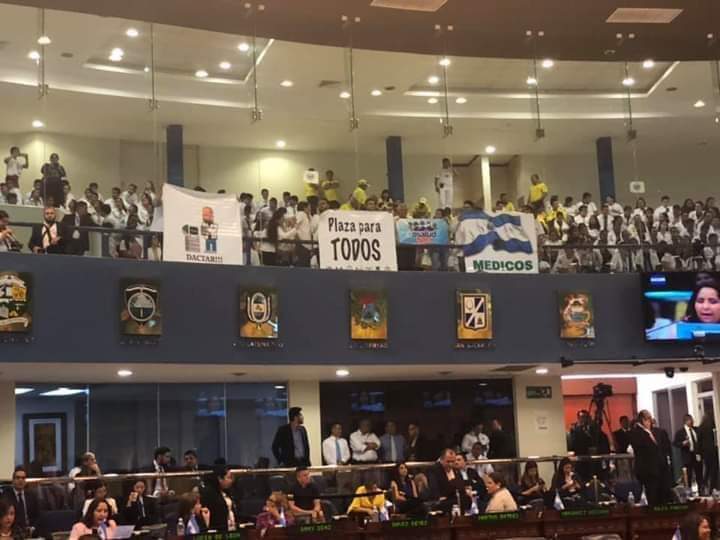 Movimiento de médicos exige aprobación del Presupuesto, de lo contrario, advierten movilizaciones movimiento-de-medicos-exige-aprobacion-del-presupuesto-de-lo-contrario-advierten-movilizaciones