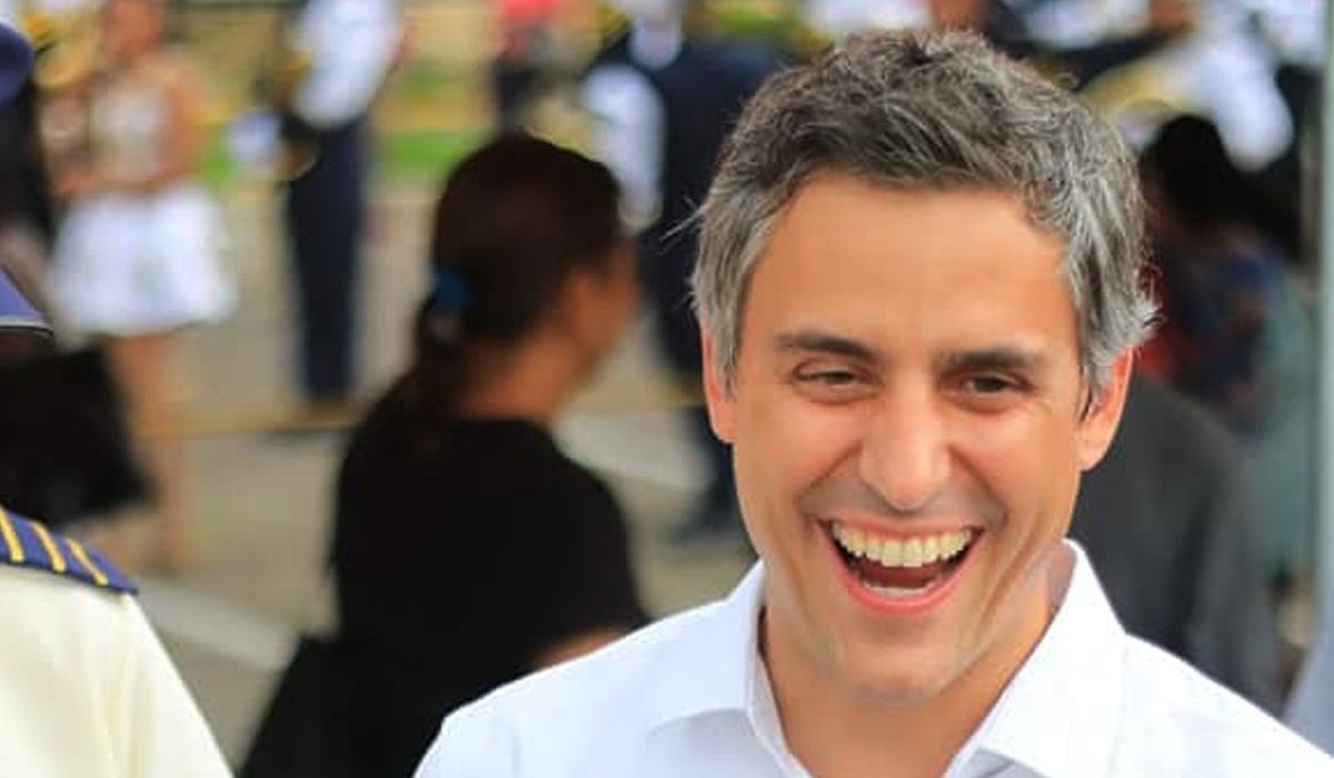 “Calleja promete y promete, pues de prometer nadie se queda pobre”, Roberto Cañas calleja-promete-y-promete-pues-de-prometer-nadie-se-queda-pobre-roberto-canas