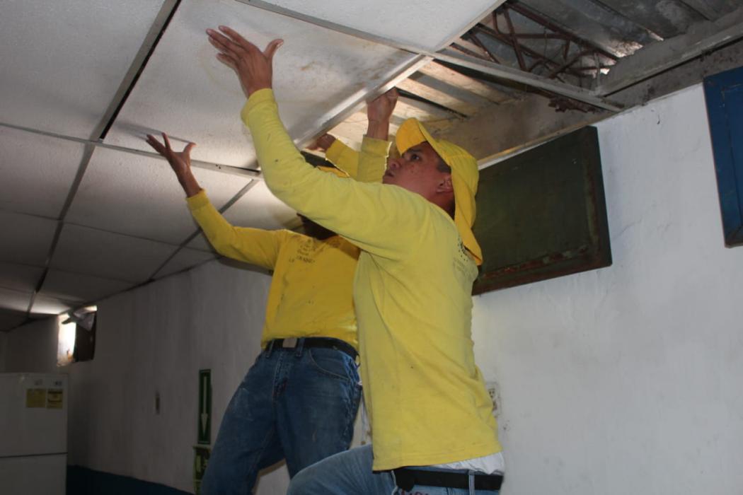 Reclusos contribuyen con su trabajo a dar un nuevo rostro al Hospital Zacamil reclusos-contribuyen-para-dar-un-nuevo-rostro-al-hospital-zacamil