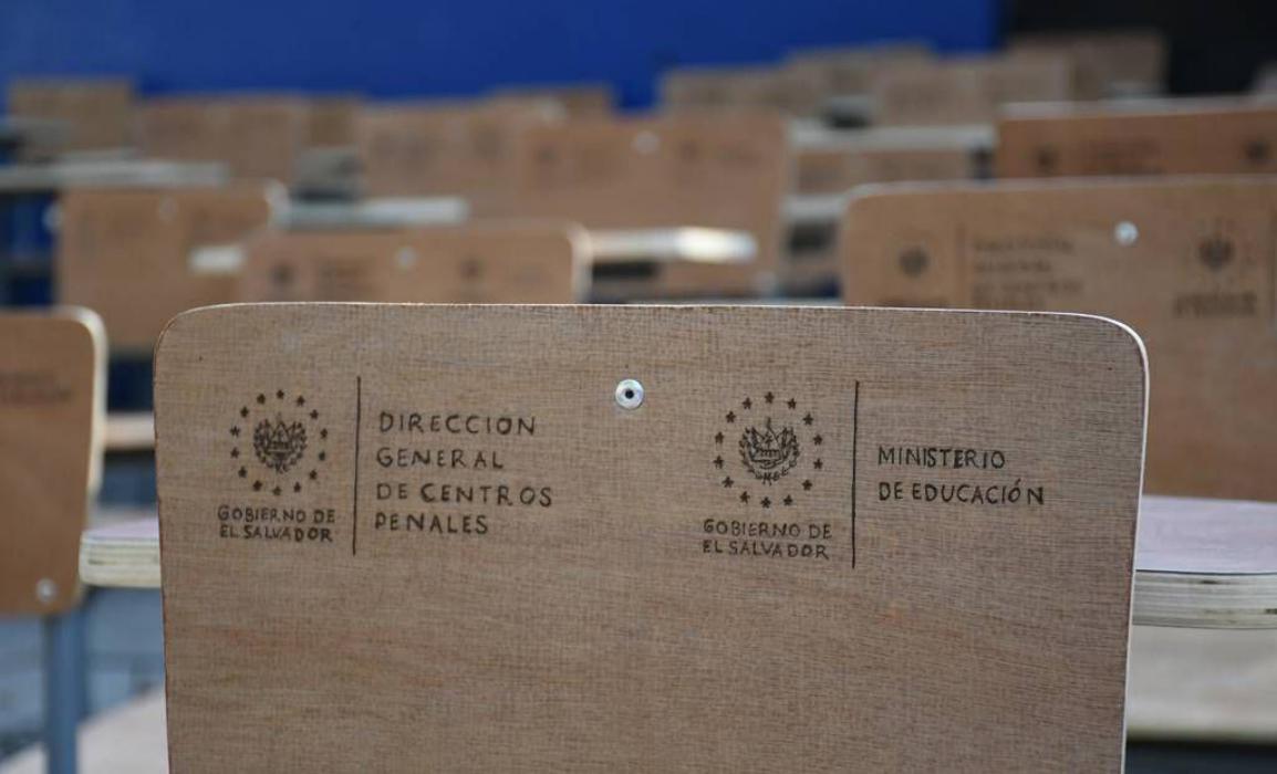 Centros Penales entrega 391 pupitres restaurados por privados de libertad centros-penales-entrega-391-pupitres-restaurados-por-privados-de-libertad