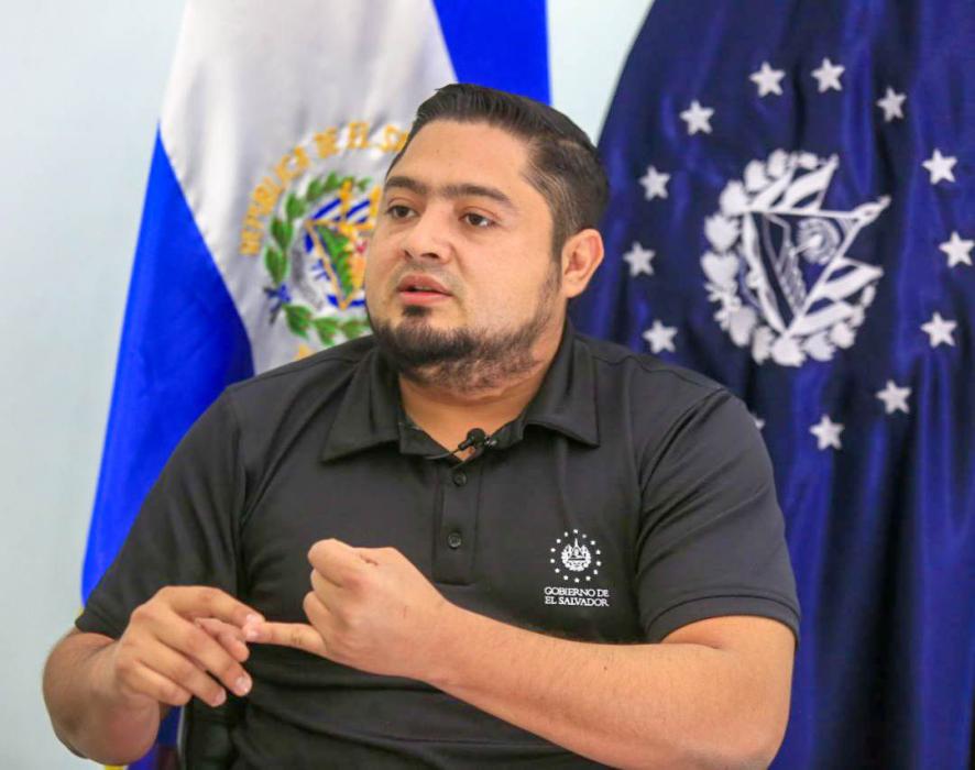 director-de-centros-penales-a-defensores-de-pandillas-las-victimas-son-mas-de-6-millones-de-salvadorenos