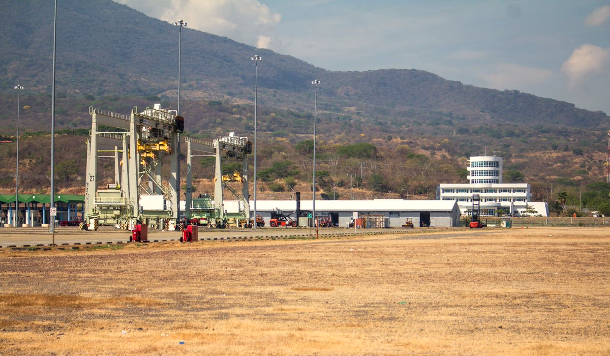 hurtan-mas-de-8500-en-materiales-de-bodegas-del-puerto-de-la-union