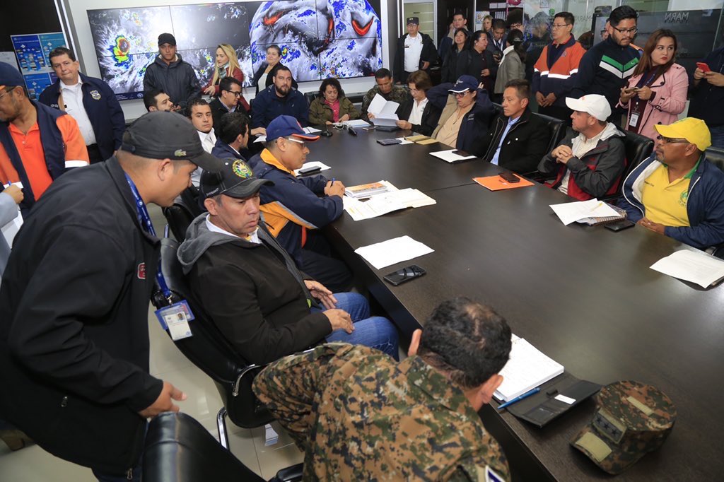 Gobierno continúa alerta para proteger a la población por persistentes lluvias gobierno-continua-alerta-para-proteger-a-la-poblacion-por-persistentes-lluvias