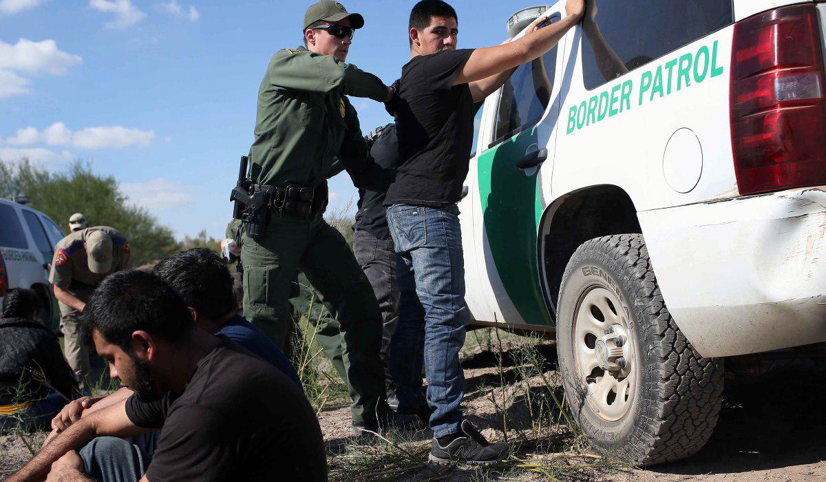 detienen-a-24-salvadorenos-que-viajaban-rumbo-a-eeuu-ilegalmente