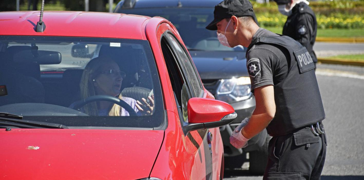 En Argentina detienen a 3,200 personas por violar cuarentena en-argentina-detienen-a-3200-personas-por-violar-cuarentena