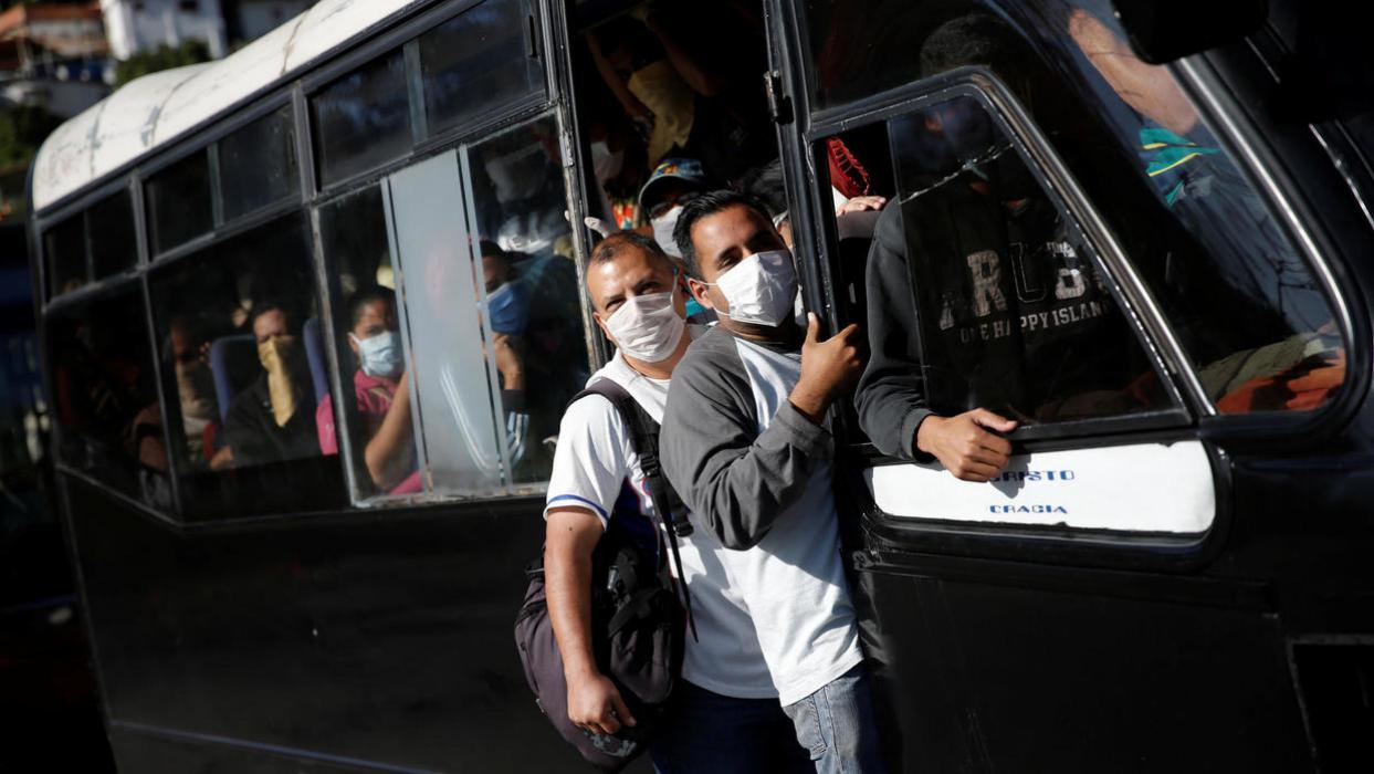 Venezuela se aproxima a los 50,000 casos de COVID19 al registrar 1,127 nuevos contagios venezuela-se-aproxima-a-los-50000-casos-de-covid19-al-registrar-1127-nuevos-contagios