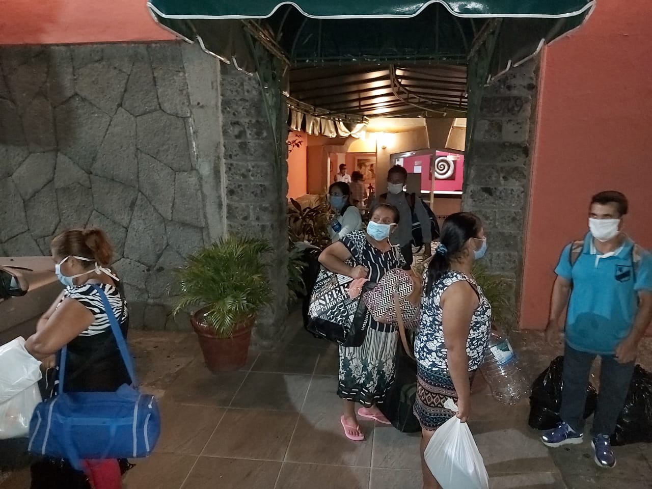Cerca de 3,600 personas han recibido el alta en los centros de cuarentena cerca-de-3600-personas-han-recibido-el-alta-en-los-centros-de-cuarentena