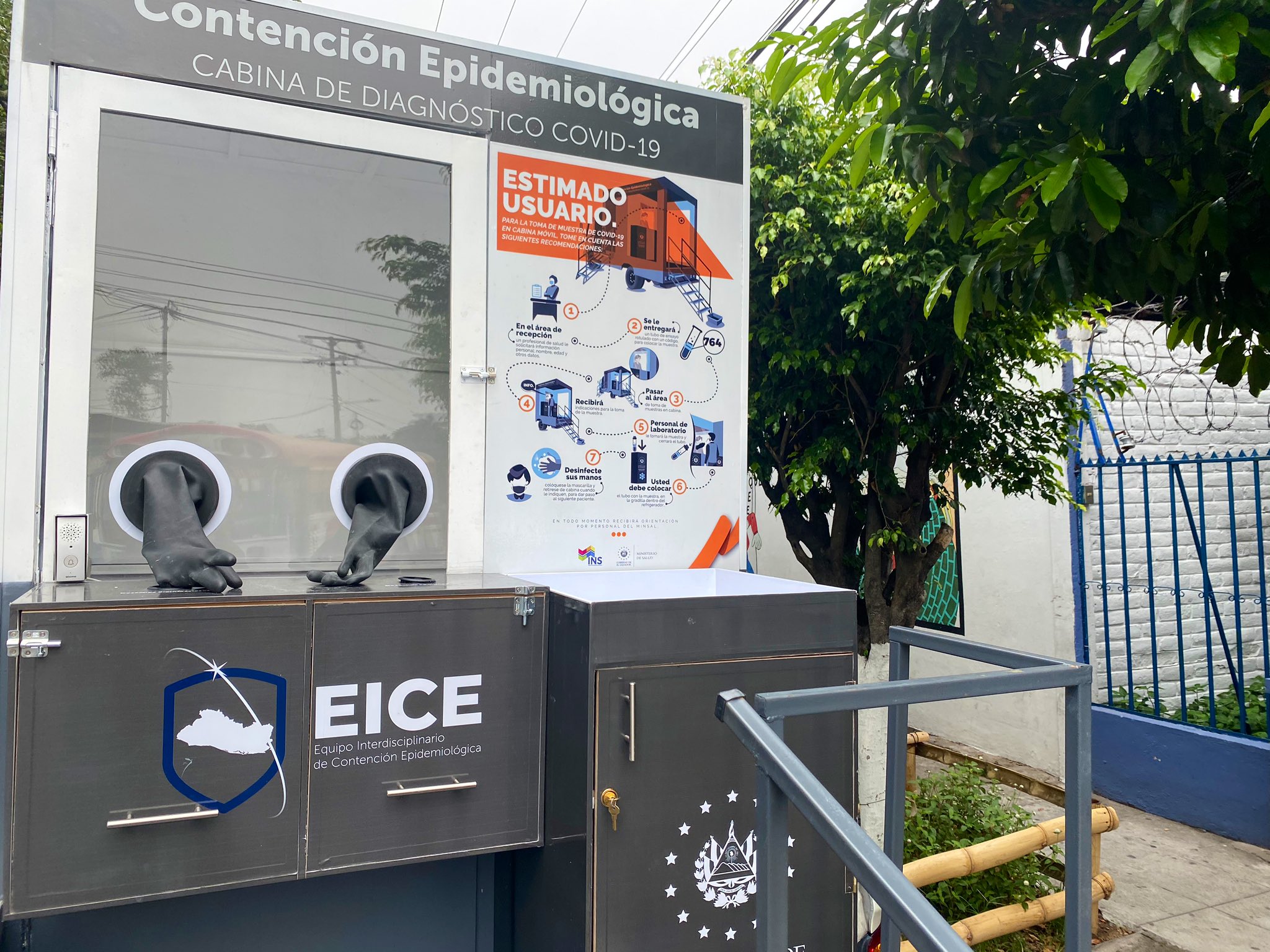 cabinas-moviles-se-desplazan-a-diario-para-realizar-pruebas-y-detectar-el-covid19