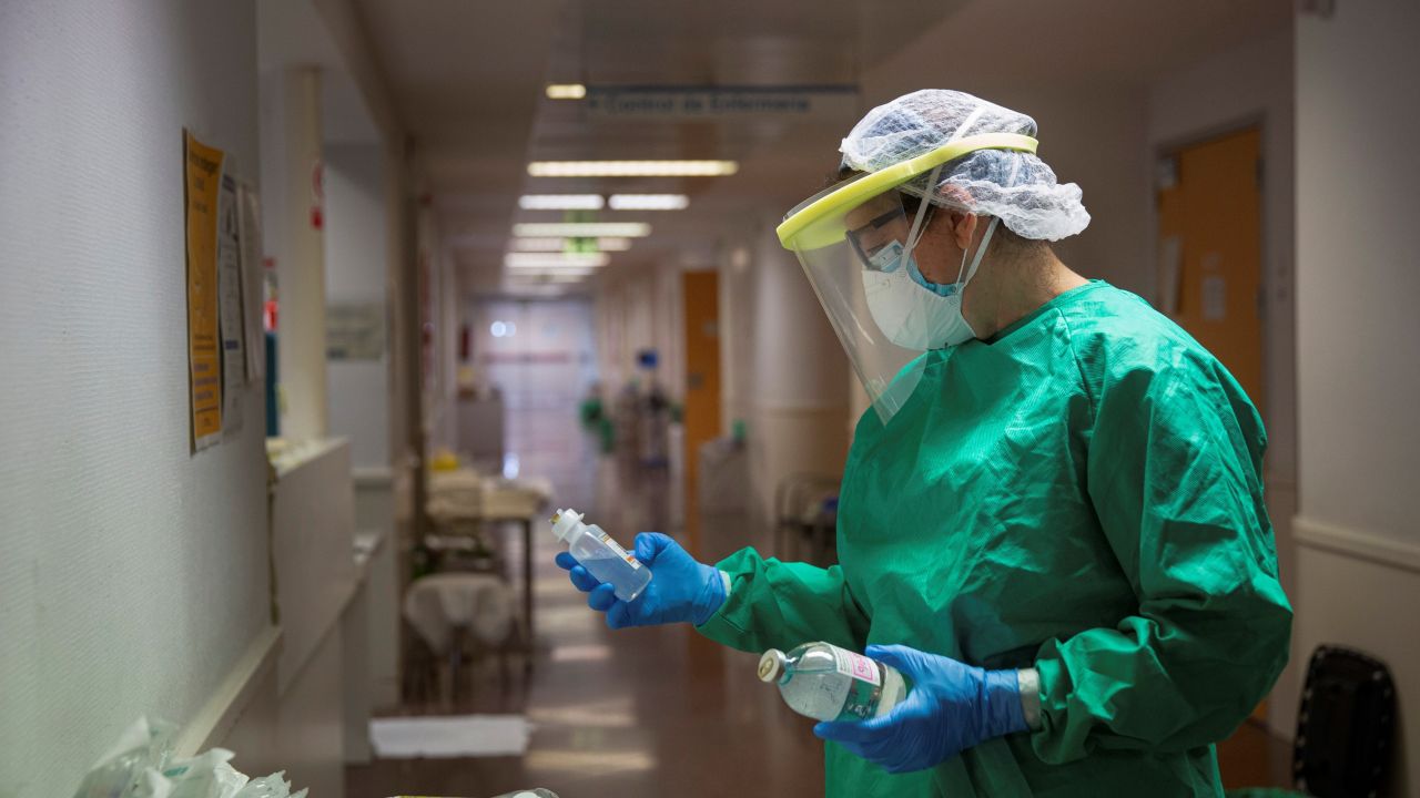 Hospitales están al borde del colapso en Bélgica tras repunte de contagios COVID19 hospitales-estan-al-borde-del-colapso-en-belgica-tras-repunte-de-contagios-covid19