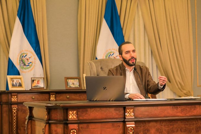 presidente-bukele-ya-habra-tiempo-de-hacer-crecer-la-economia-de-nuevo-pero-con-la-familia-completa
