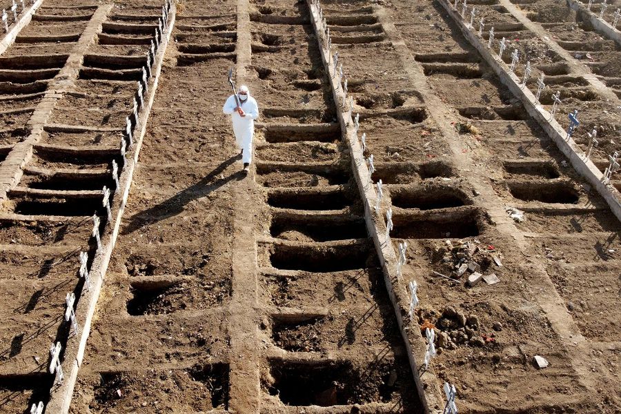 Chile está cavando miles de tumbas en Santiago ante aumento de muertos por COVID19 chile-esta-cavando-miles-de-tumbas-en-santiago-ante-aumento-de-muertos-por-covid19