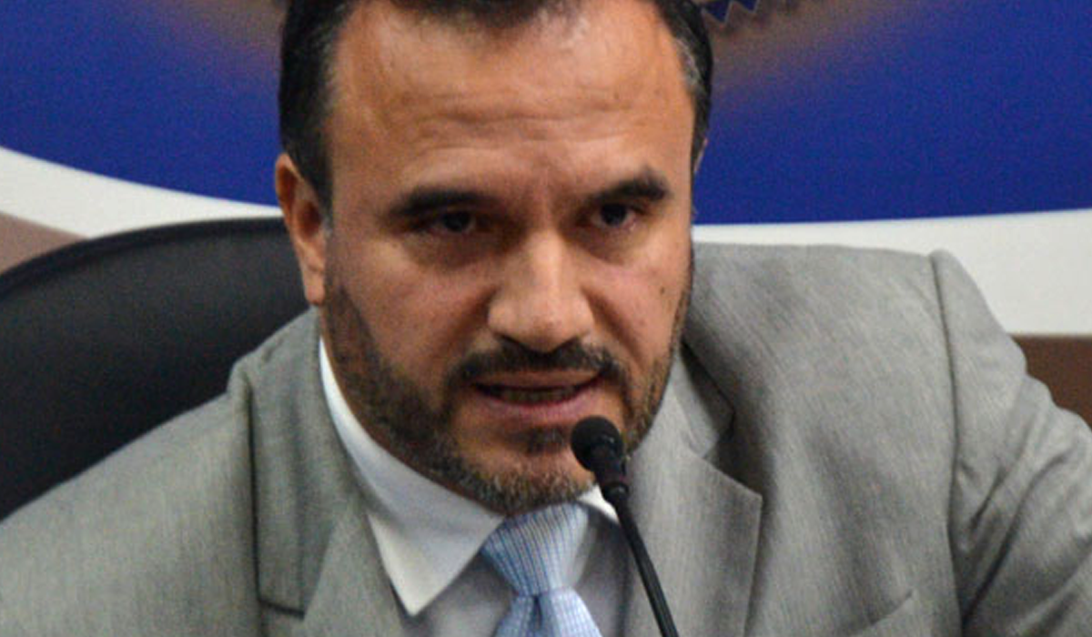 Magistrado dice que “organizaciones” como FUSADES son centros deshonestos al servicio de partidos magistrado-dice-que-organizaciones-como-fusades-son-centros-deshonestos-al-servicio-de-partidos