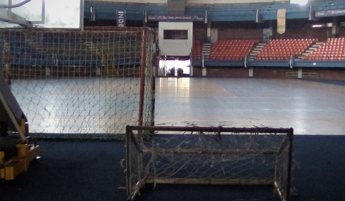 palacio-de-los-deportes-en-total-abandono-por-parte-de-la-administracion-del-fmln
