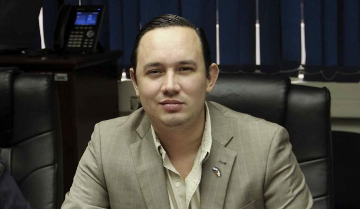 Diputado Simeón Magaña desmiente a expresidente de ANEP que desinforma sobre un “cierre total” del país diputado-simeon-magana-desmiente-a-expresidente-de-anep-que-desinforma-sobre-un-cierre-total-del-pais