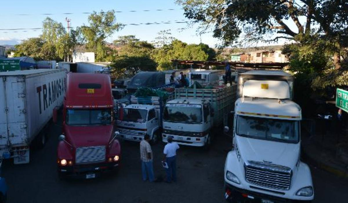 Crisis en frontera continúa y autoridades de economía siguen sin solventar el problema crisis-en-frontera-continua-y-autoridades-de-economia-siguen-sin-solventar-el-problema