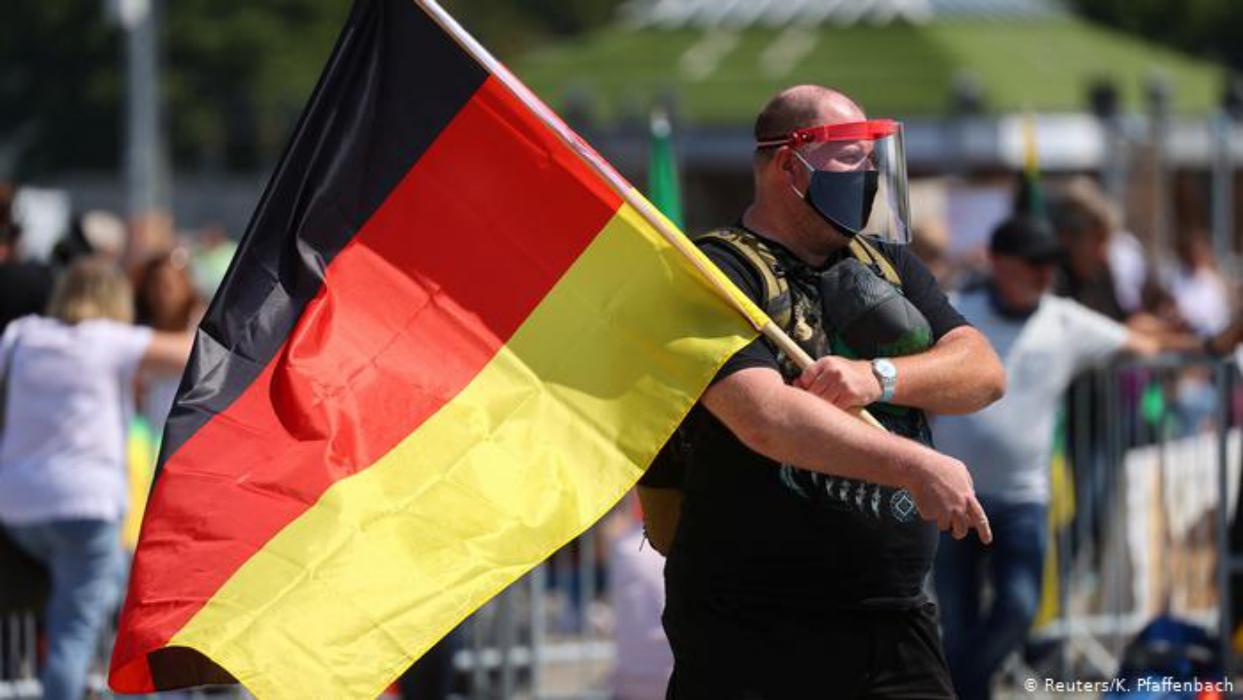 Alemania ordena un segundo reconfinamiento local por repunte del COVID19 alemania-ordena-un-segundo-reconfinamiento-local-por-repunte-del-covid19
