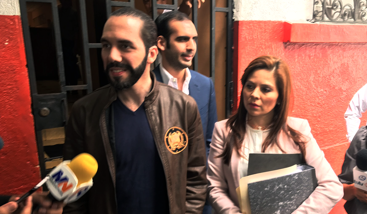 nayib-bukele-presenta-pruebas-de-descargo-ante-tribunal-de-etica-del-fmln