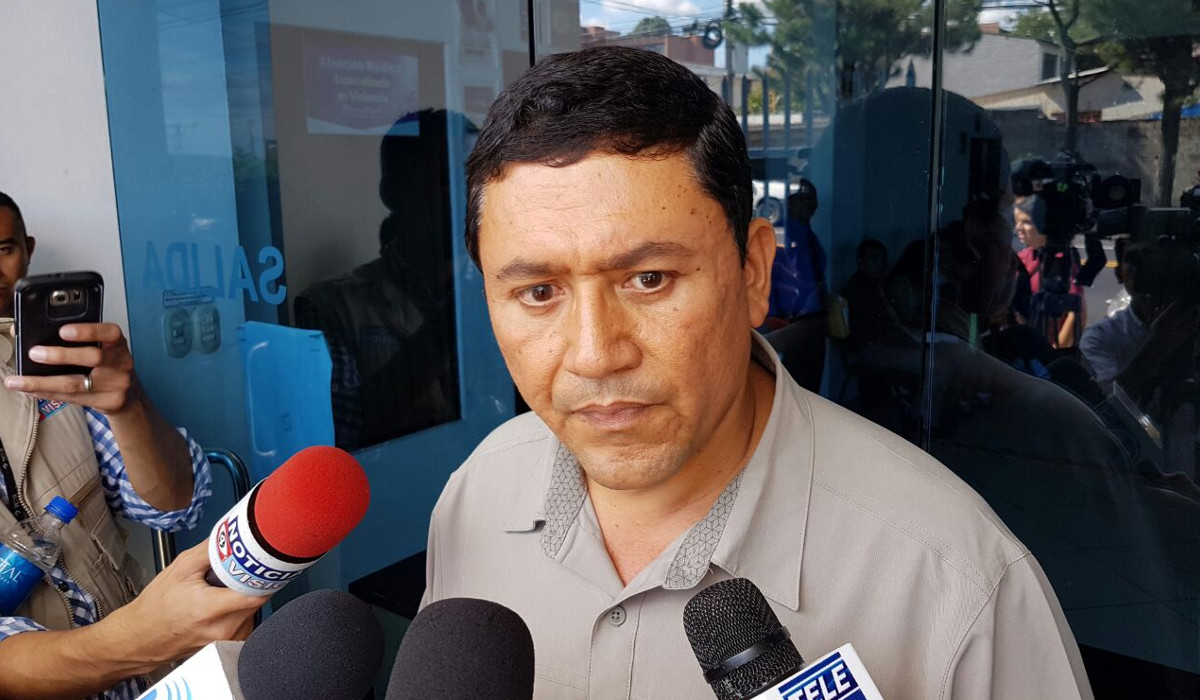 will-salgado-arena-ofrecera-el-trasero-a-gana-para-coalicion-en-el-2019