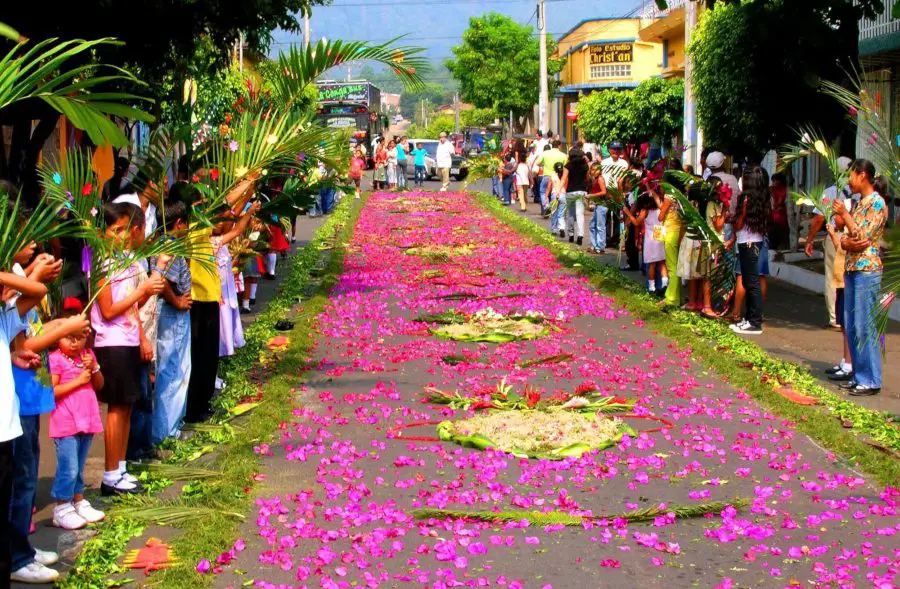 el-salvador-recibio-116-millones-de-ingresos-por-visitas-turisticas-durante-semana-santa