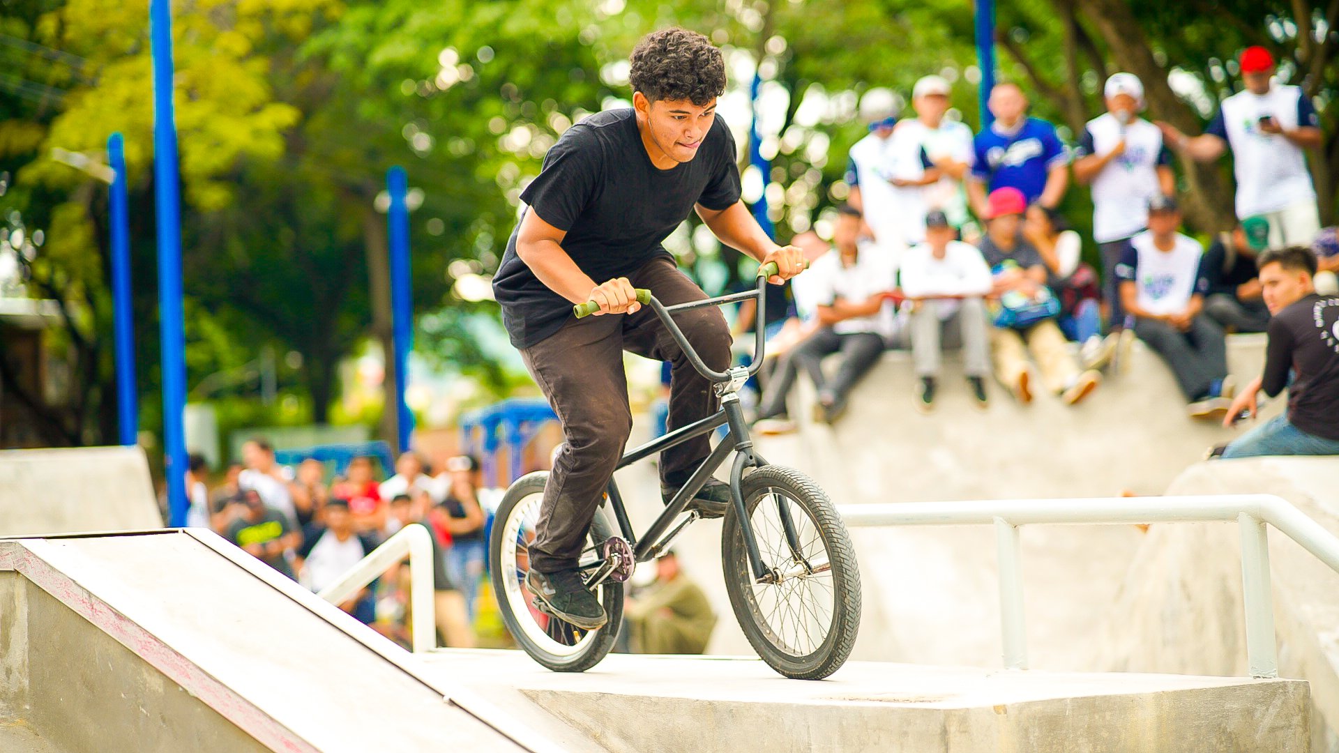 inauguran-skatepark-en-santa-ana-en-beneficio-de-los-habitantes